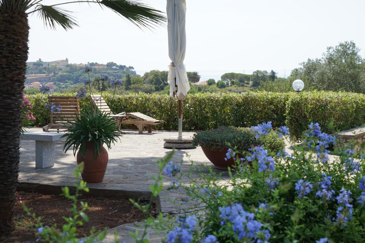Studio-Appartment In Landhaus Mit Meerblick Porto Azzurro Exterior foto